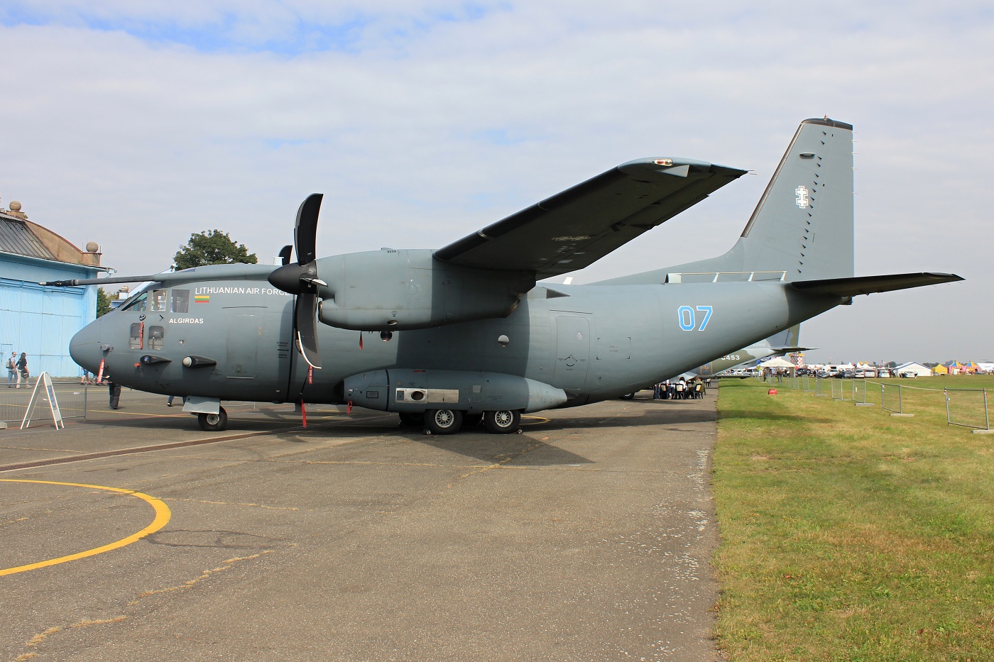 C27